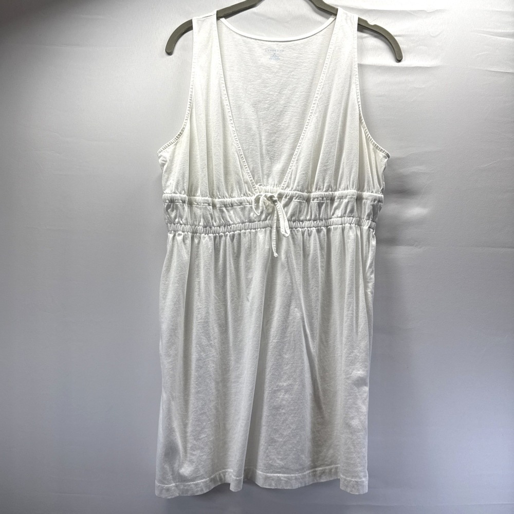 Lands End Women's Dress Size Medium Solid White Deep V Neck Sleeveless Cotton